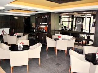 Renest River Country Resort 4*