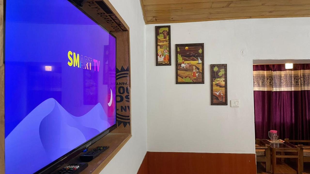 Hamta View Hill-top On Mall Road Apartment Manali (Himachal Pradesh)