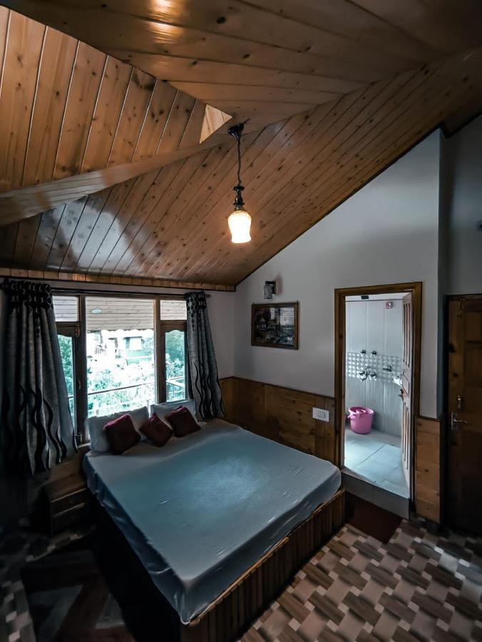 Throttle Shrottle Moto Guest house Manali (Himachal Pradesh)