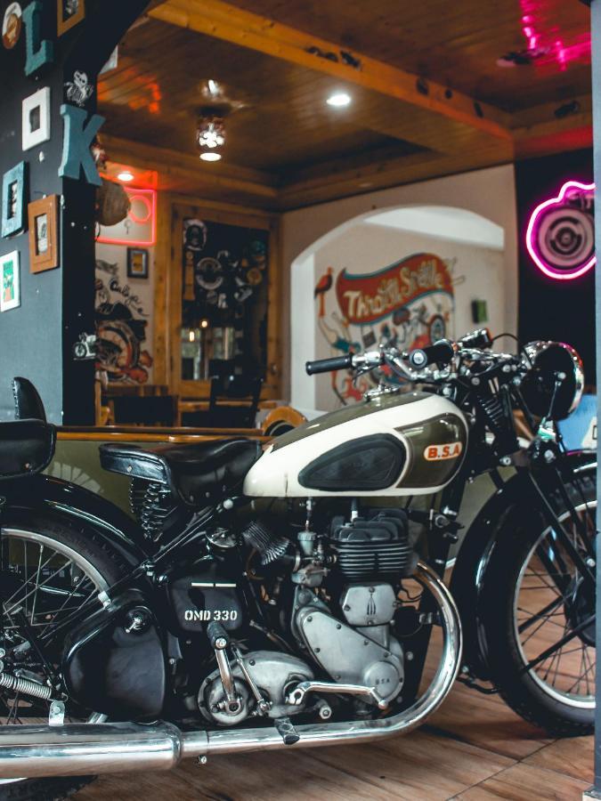 Throttle Shrottle Moto