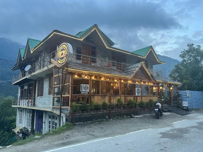 Throttle Shrottle Moto * Manali (Himachal Pradesh)