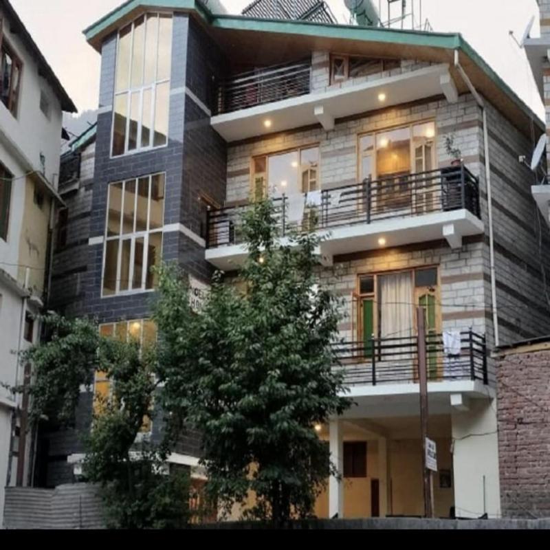 Noel's By Malhan * Manali (Himachal Pradesh)