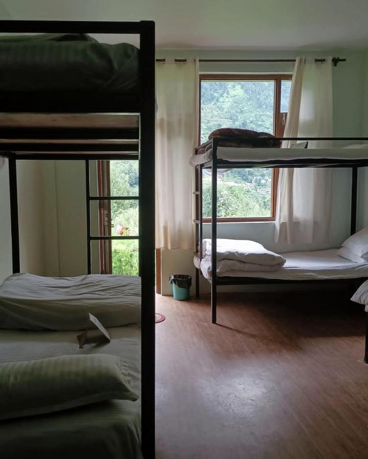Farm & Camps Hostel *