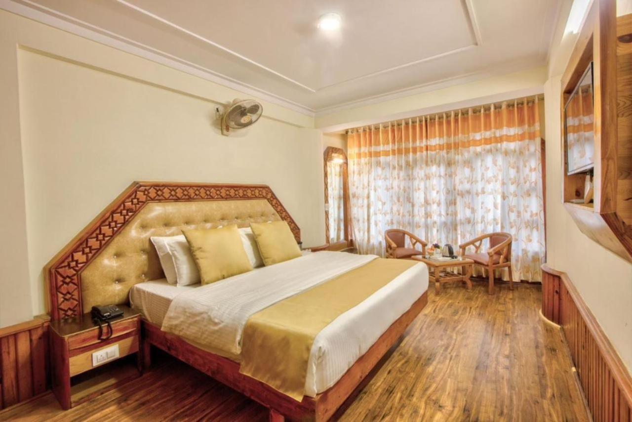 Goroomgo I Bex Near Mall Road- Choice Of Travellers Manali (Himachal Pradesh)