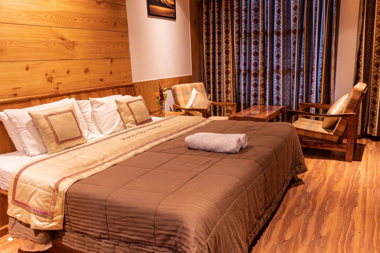 The Conifer Hotel Manali (Himachal Pradesh)