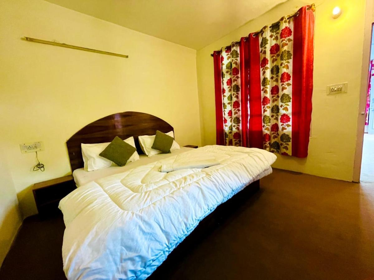 El Profesor Old Hostel Manali (Himachal Pradesh)