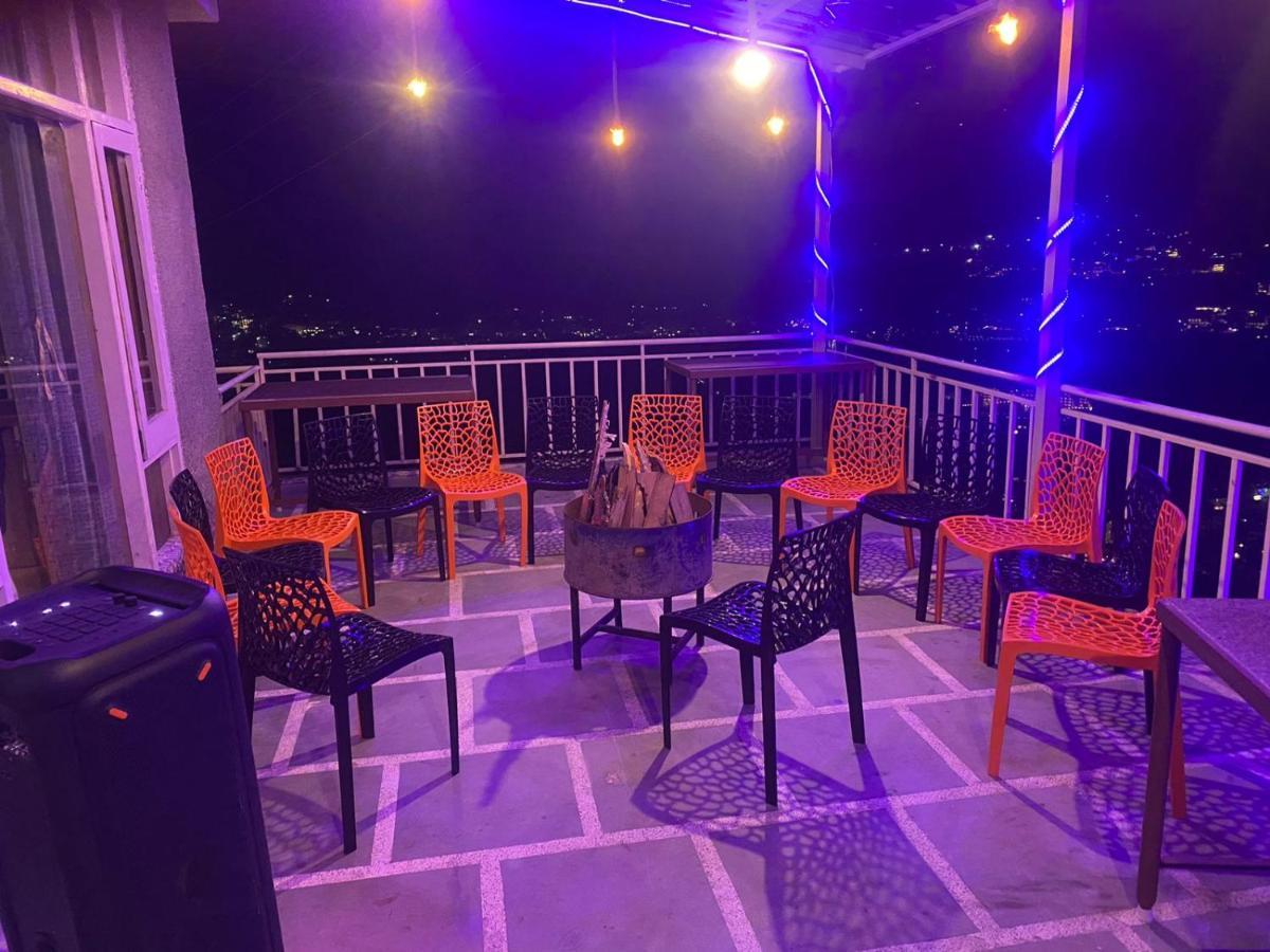 Hotel Grand Oasis