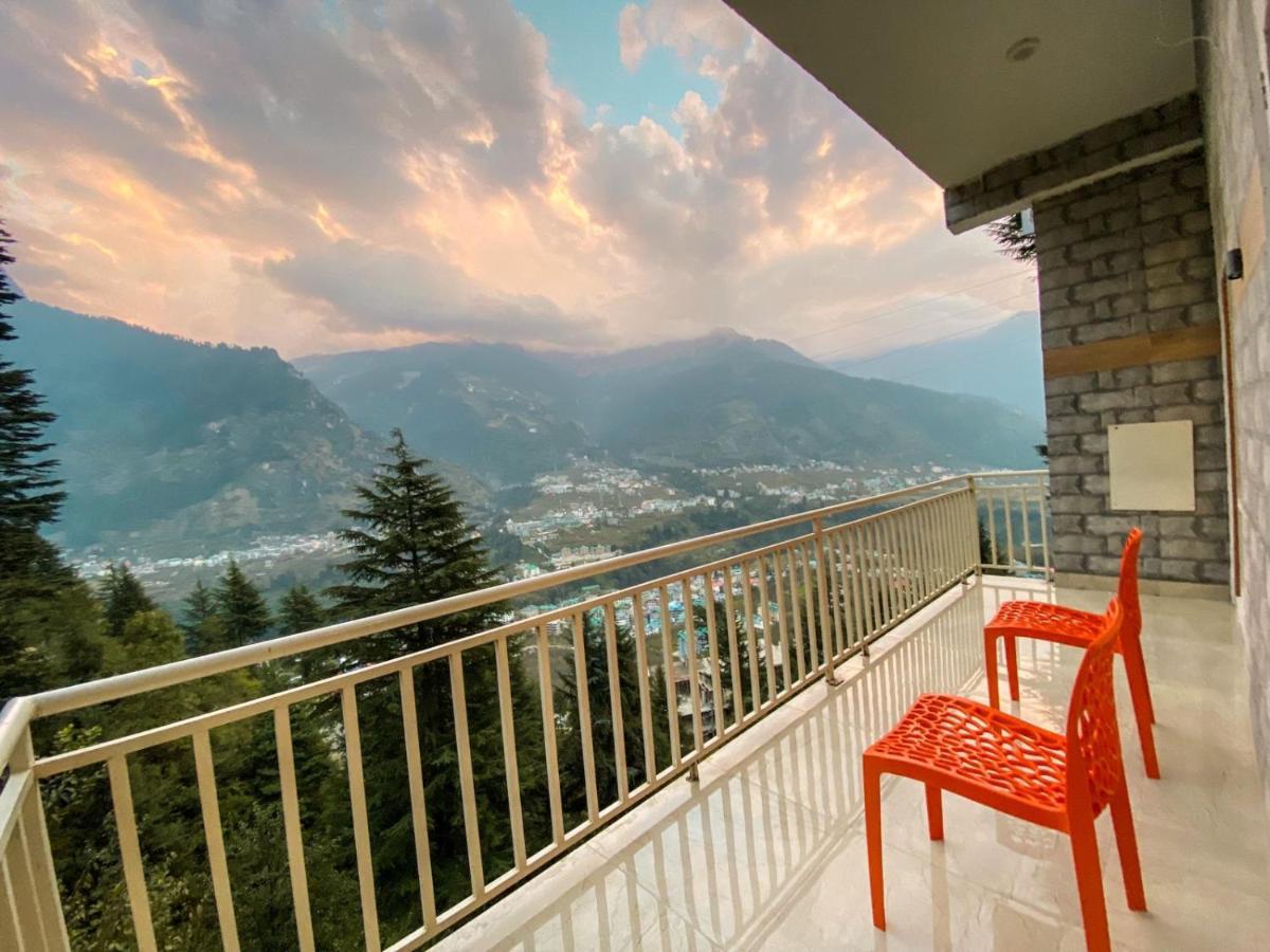 Grand Oasis 3* Manali (Himachal Pradesh)