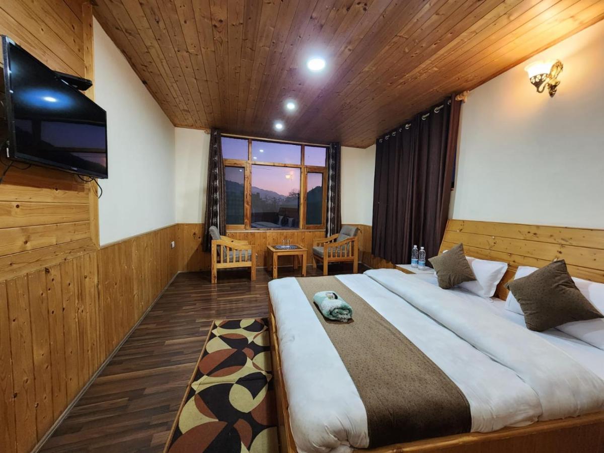 Himalayan Heritage * Manali (Himachal Pradesh)