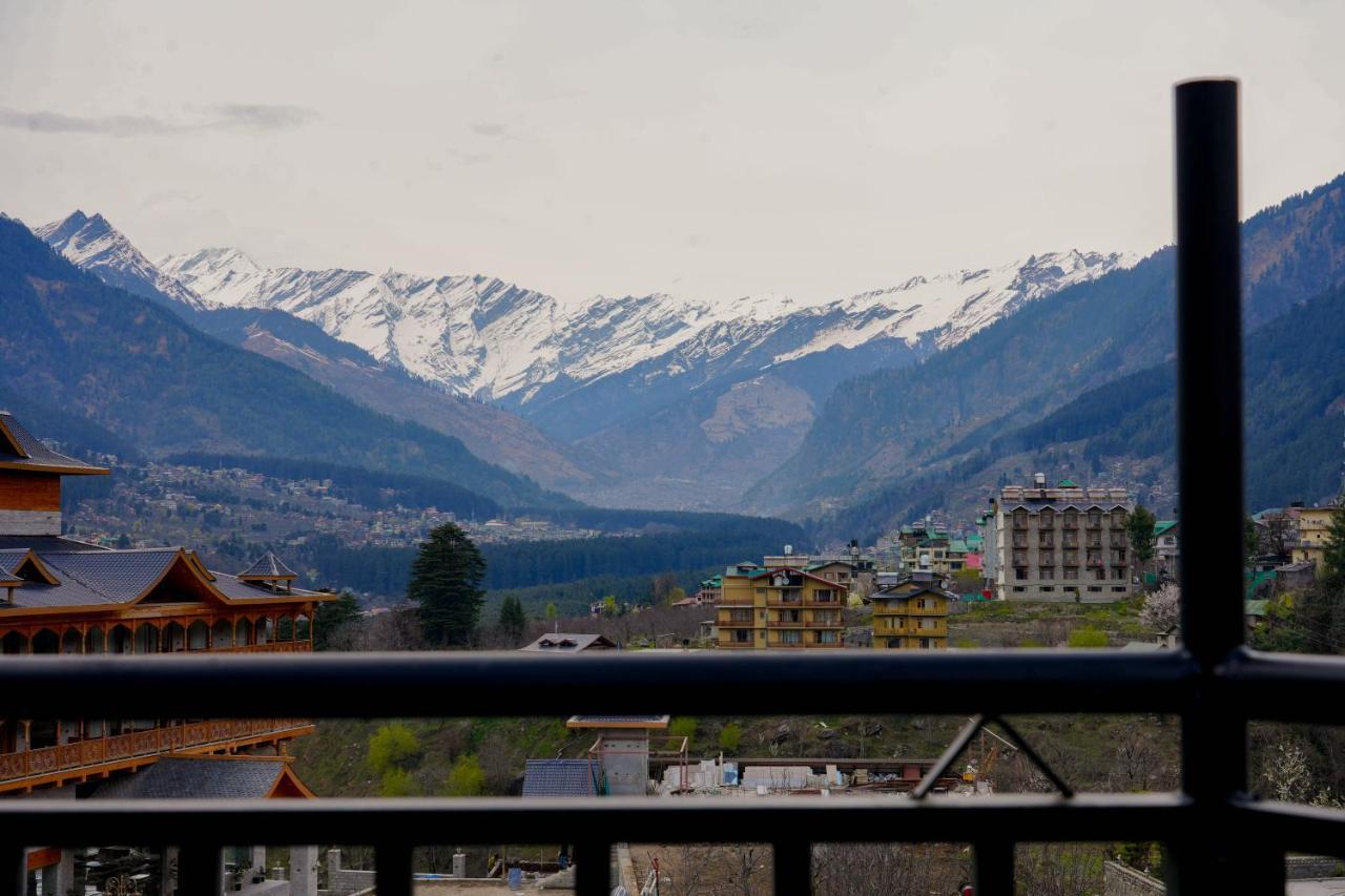 Loop - Manali (Himachal Pradesh)