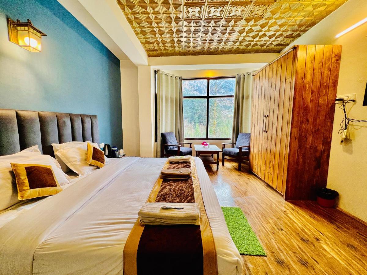 Link Manali-river View Hotel 4*