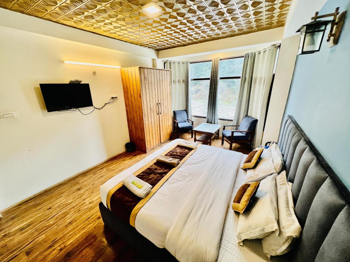 Hotel Link Manali-river View Manali (Himachal Pradesh)