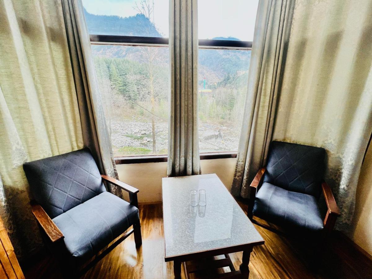 Link Manali-river View Hotel Manali (Himachal Pradesh)