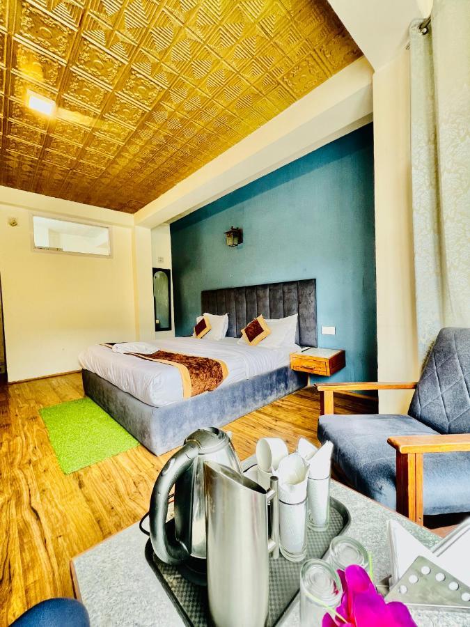 Link Manali-river View