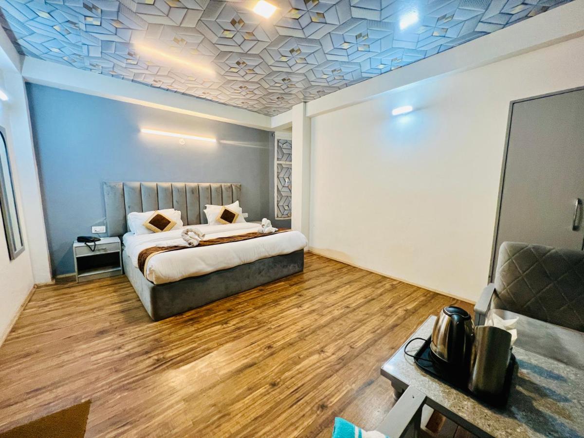 Link Manali-river View 4*