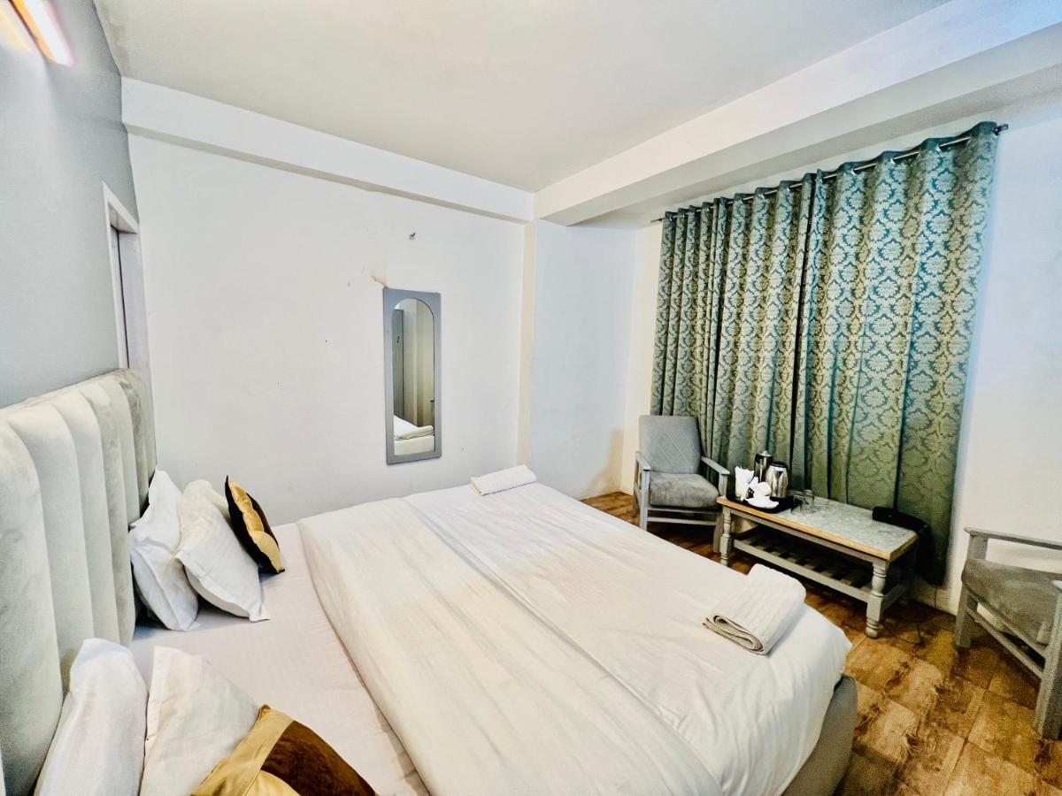 Link Manali-river View Hotel 4*