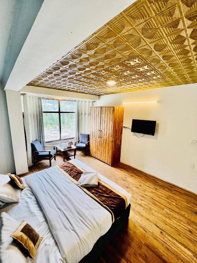 Link Manali-river View Hotel Manali (Himachal Pradesh)