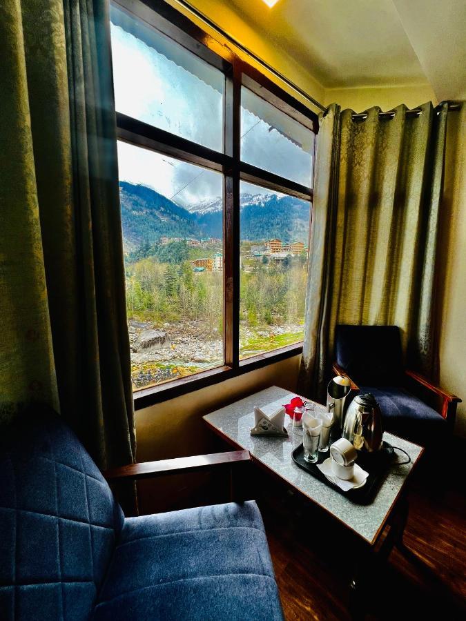 Hotel Link Manali-river View 4*