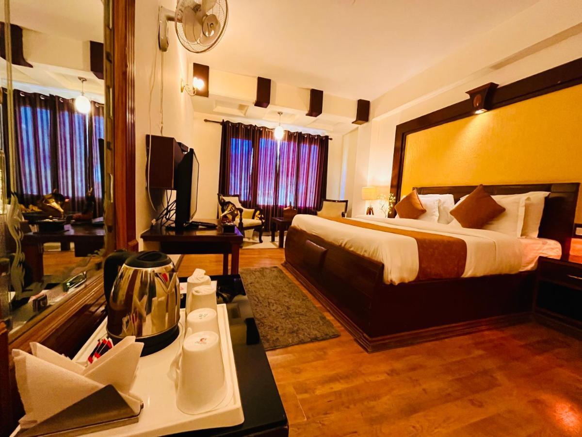 Dafodil - A Four Star Luxury Hotel, Hotel 3*