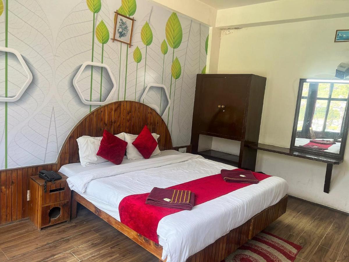 Hadimba Rock 4* Manali (Himachal Pradesh)