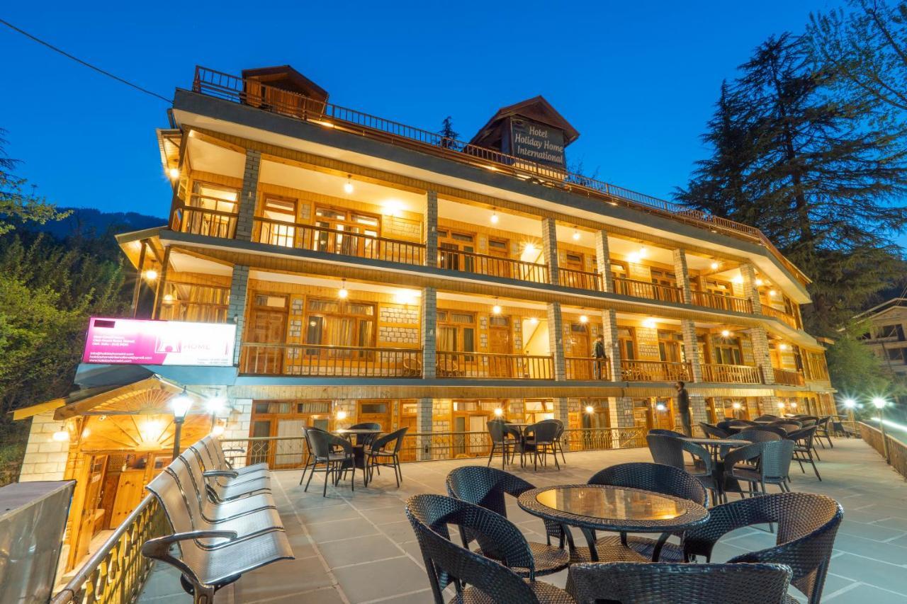 Hotel International -vivaan