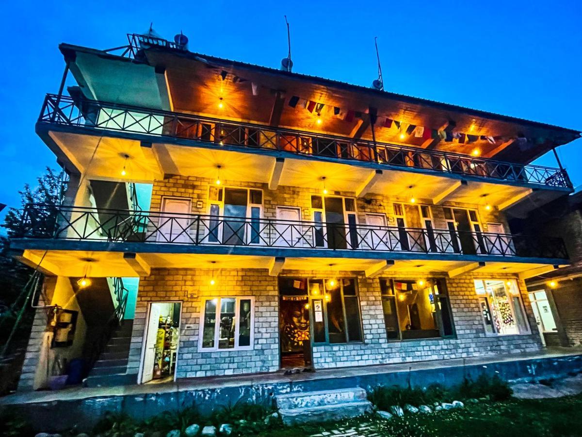 Deephill Stays Manali (Himachal Pradesh)