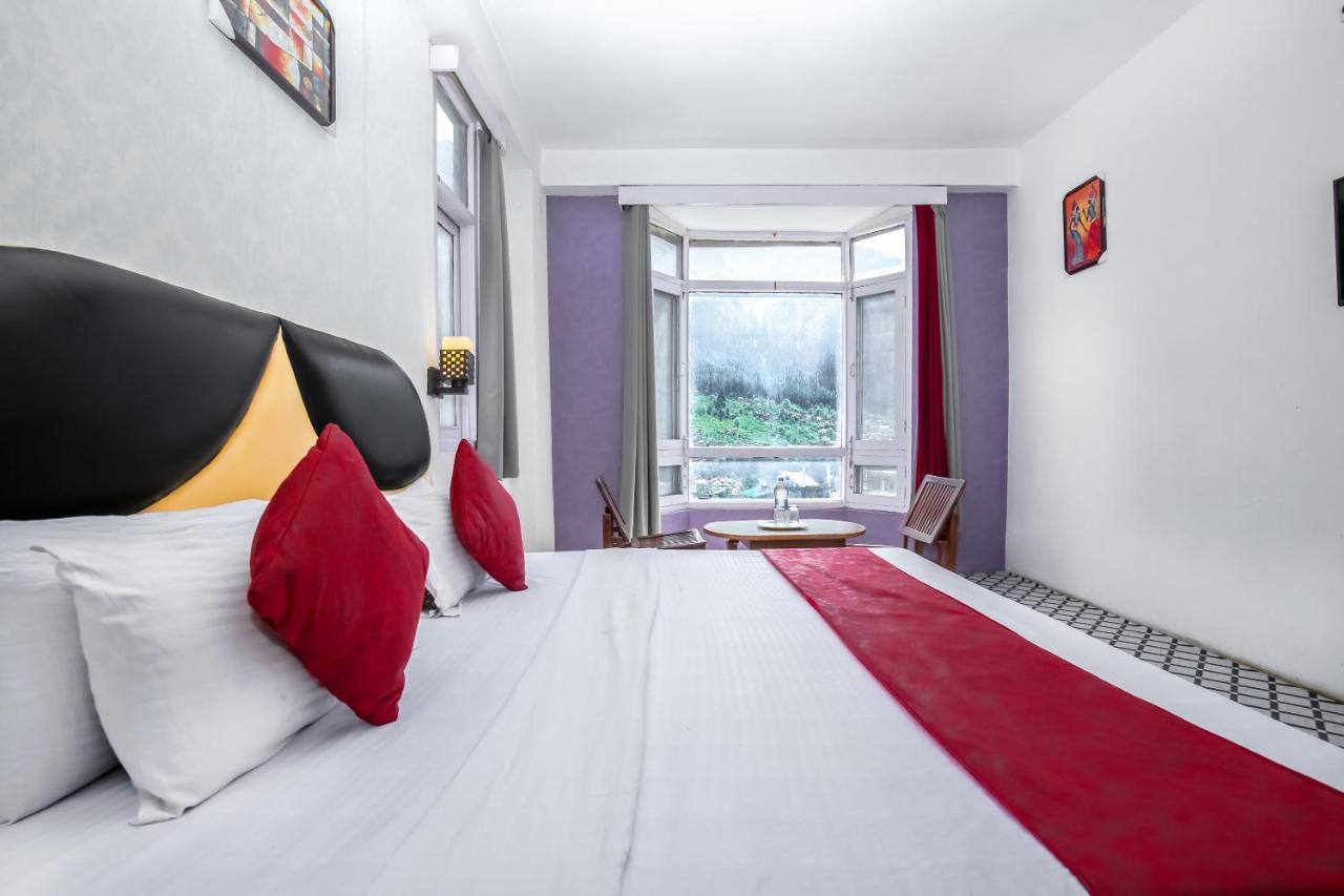 Hotel Ocean Manali- With Beautiful Terrace Near Mall Road 3*