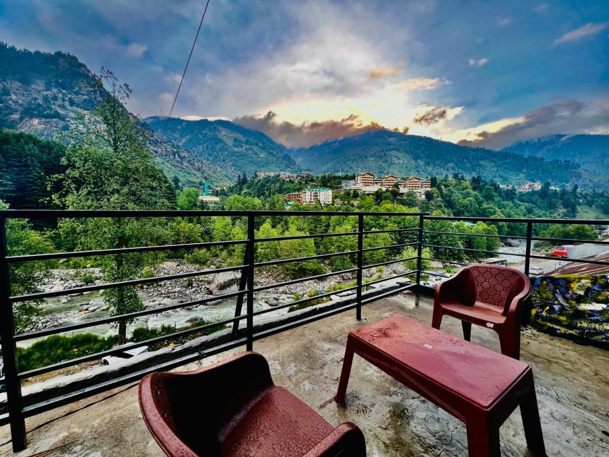 Link Manali-river View 4*