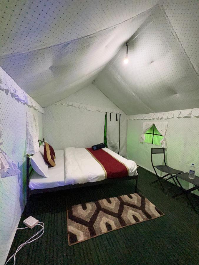 Hotel Himalayan Root Swiss Tents - Camping With Bonfire Manali (Himachal Pradesh)