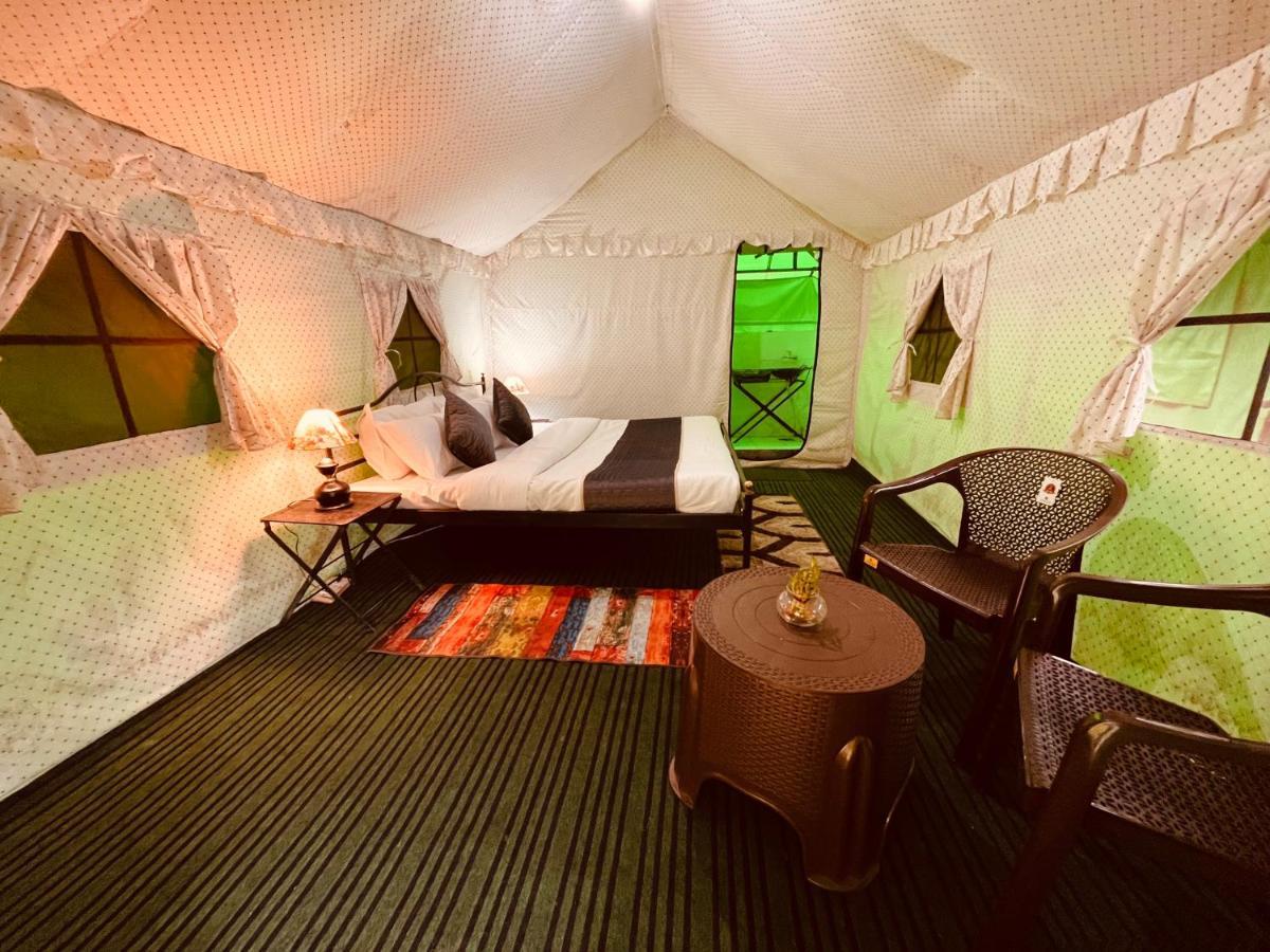 Hotel Himalayan Root Swiss Tents - Camping With Bonfire 4*