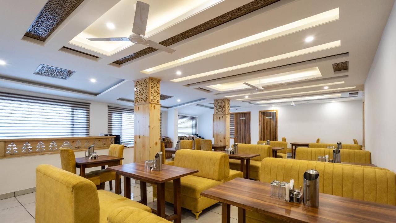 Snow White Regency, 4* Manali (Himachal Pradesh)