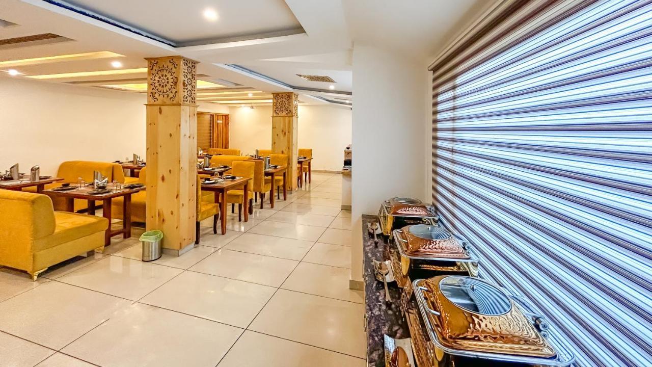 Snow White Regency, Hotel Manali (Himachal Pradesh)