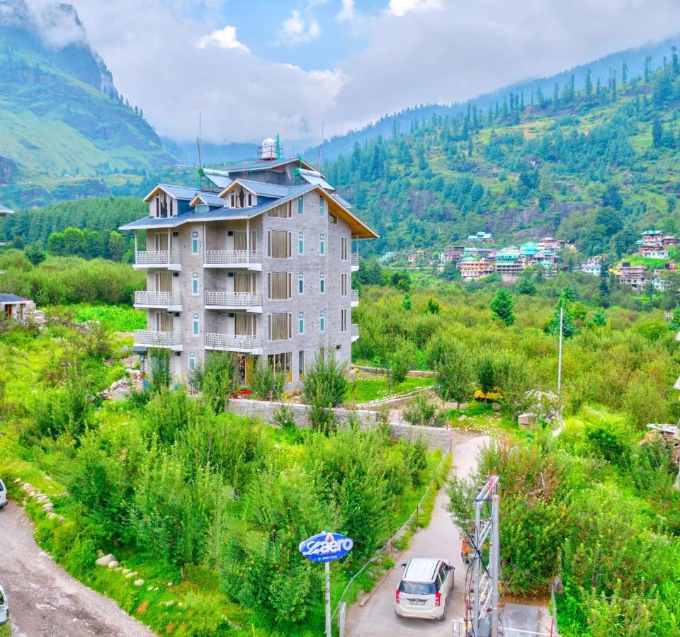 La Aero In Snow Mountains Hotel 4*