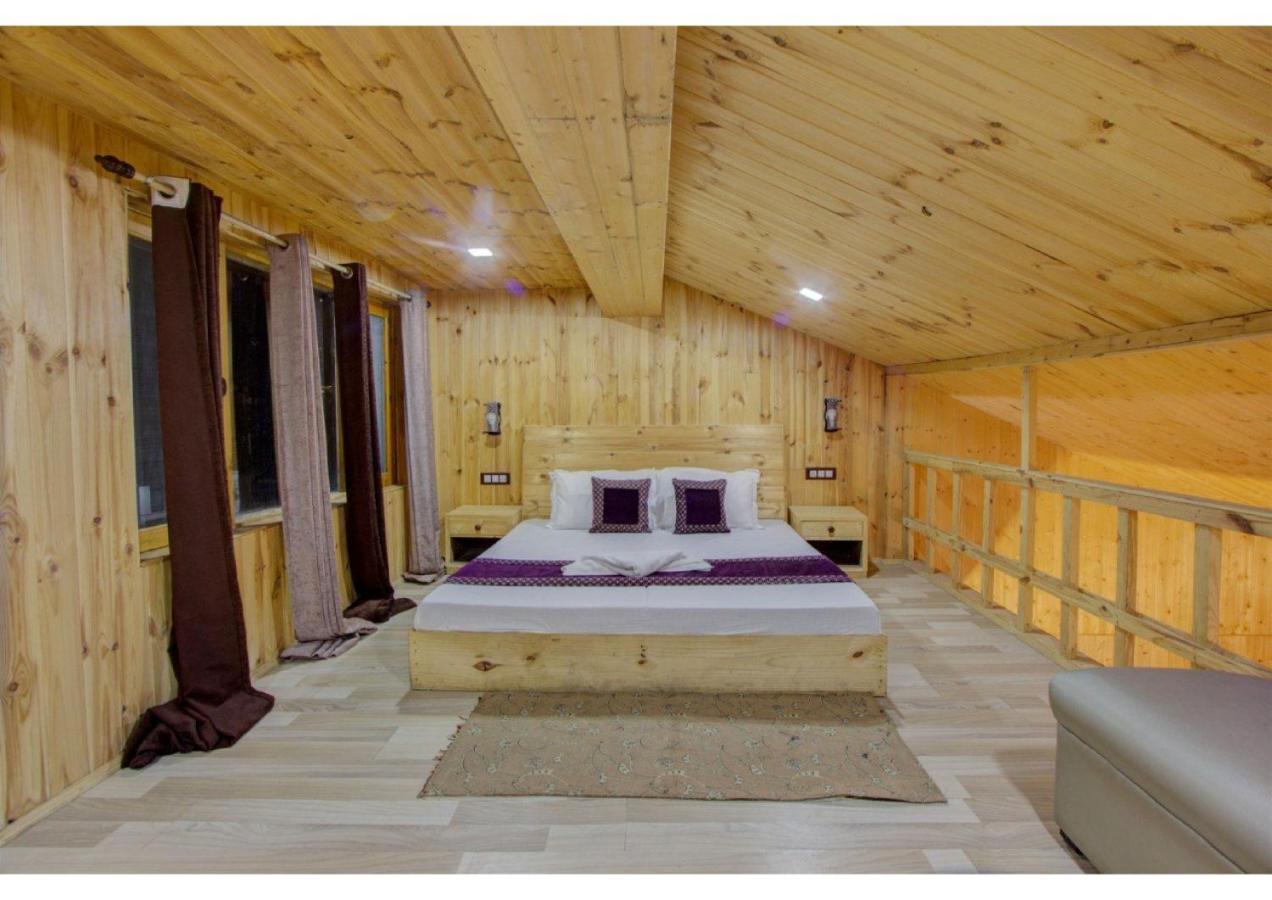 Hotel Japika 3*