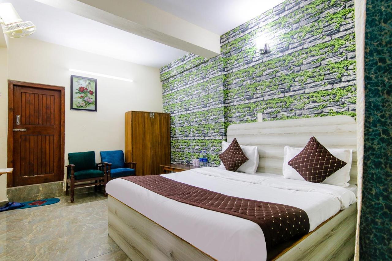 Fabhotel Negis Shivalay 3*