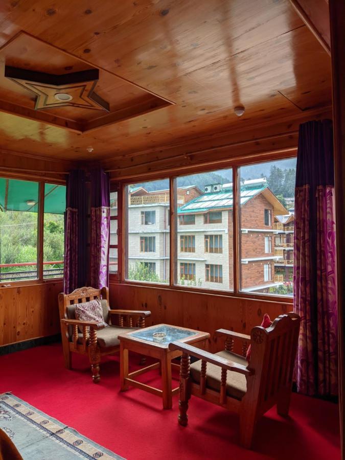 Hotel Summer
