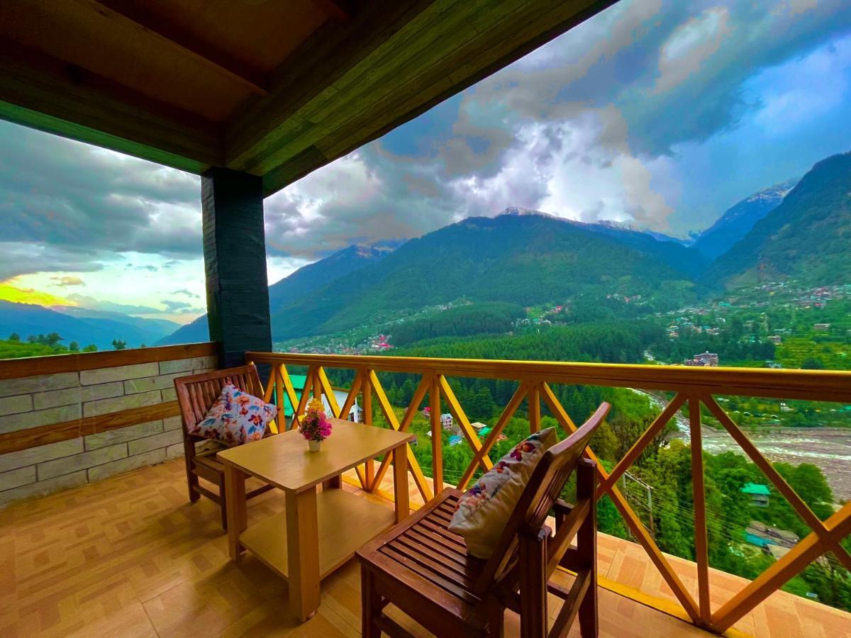 Bentenwood - A Beutiful Scenic Mountain & River View Hotel