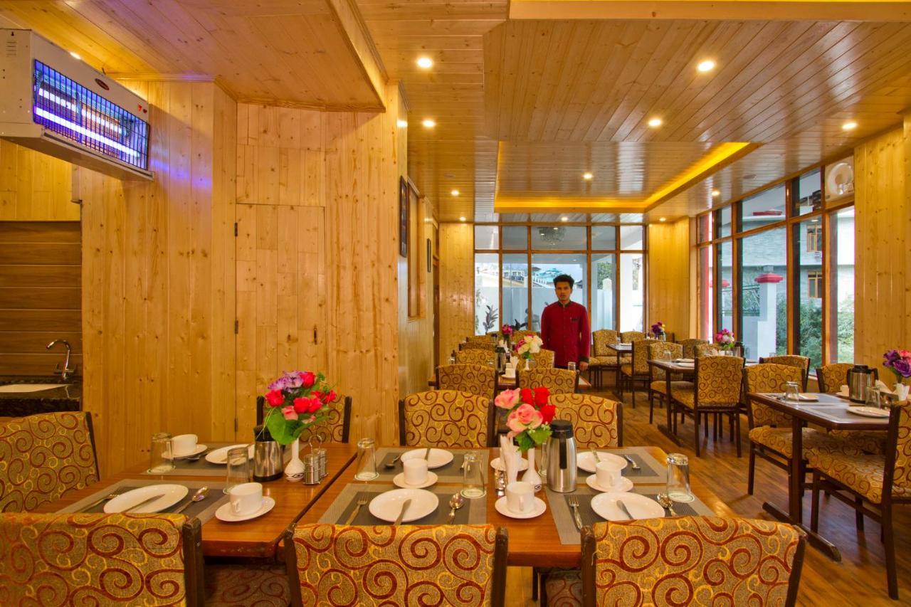 New Harmony Hotel 3*