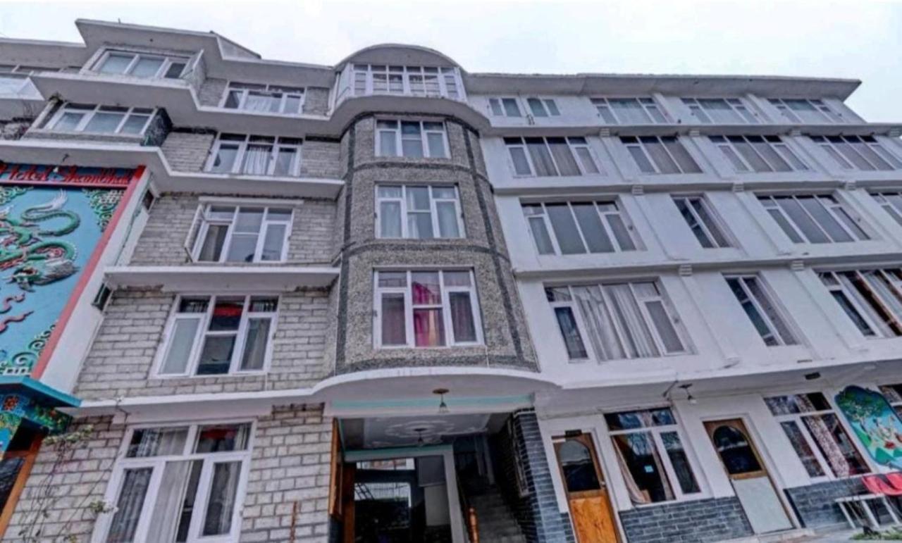 Hotel Shambhala 4*