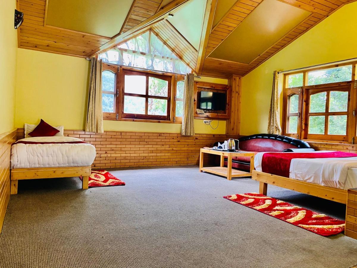 The Pahadi Resort, - Riverview Hotel 4*