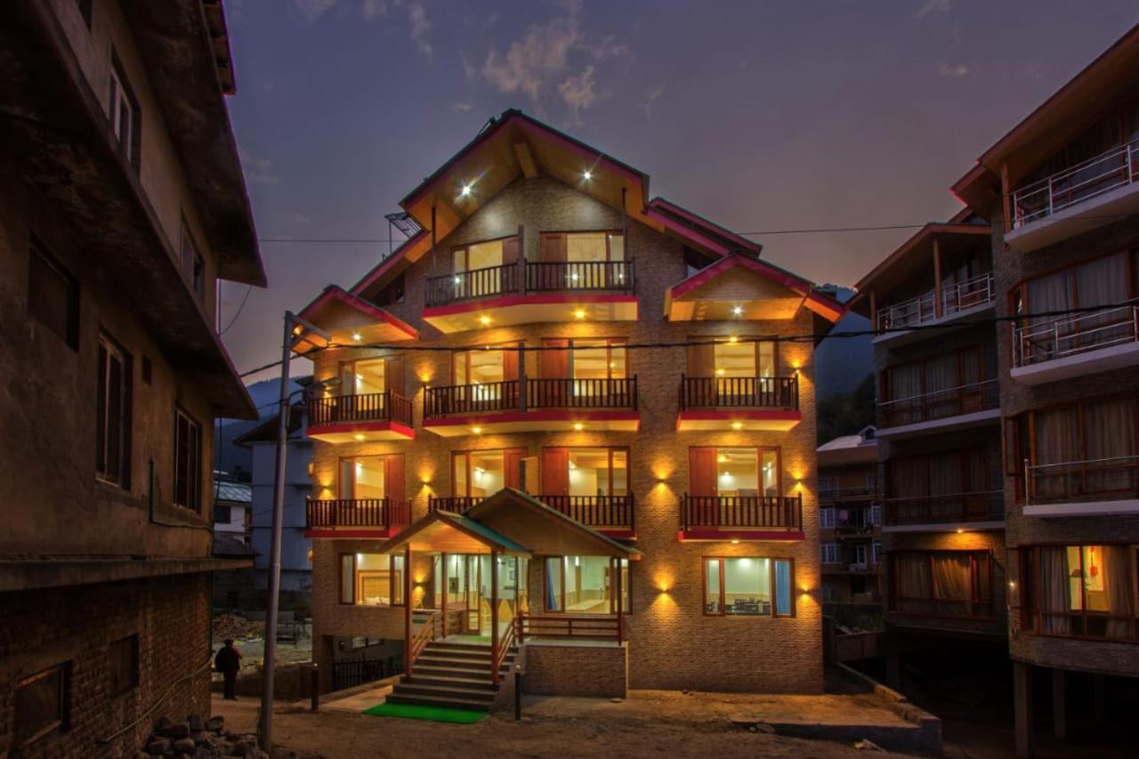 Zoz M Hotel 3*