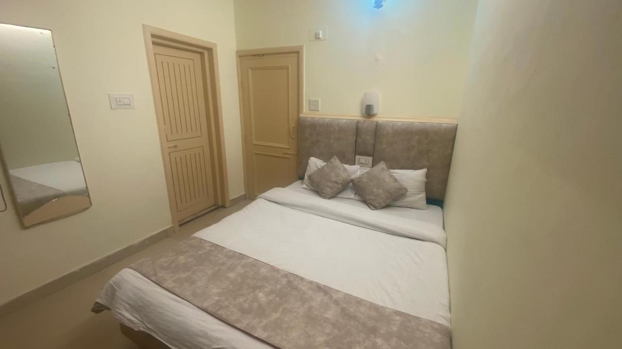 Hotel New Meadows 4*