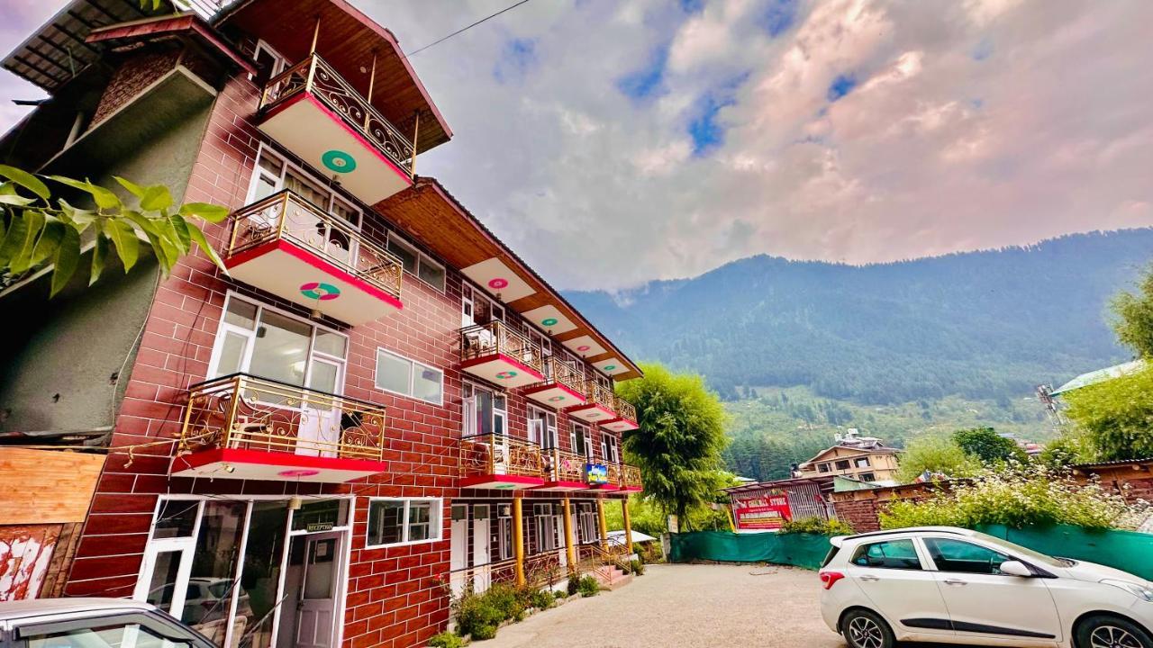 Hotel Manu Vatika Near Mall Road,