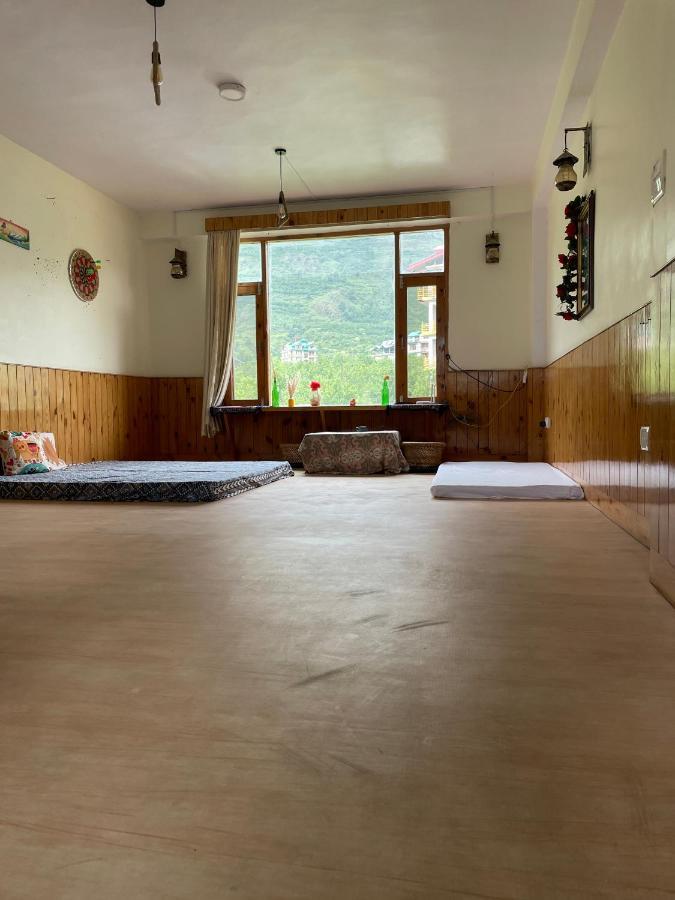 Hotel Roomshala 130 Duffers Door 3*