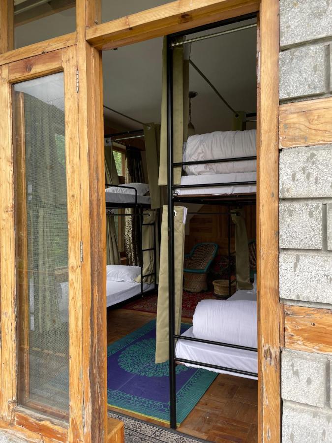 Hotel Roomshala 130 Duffers Door