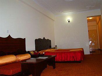 Chandermukhi Hotel