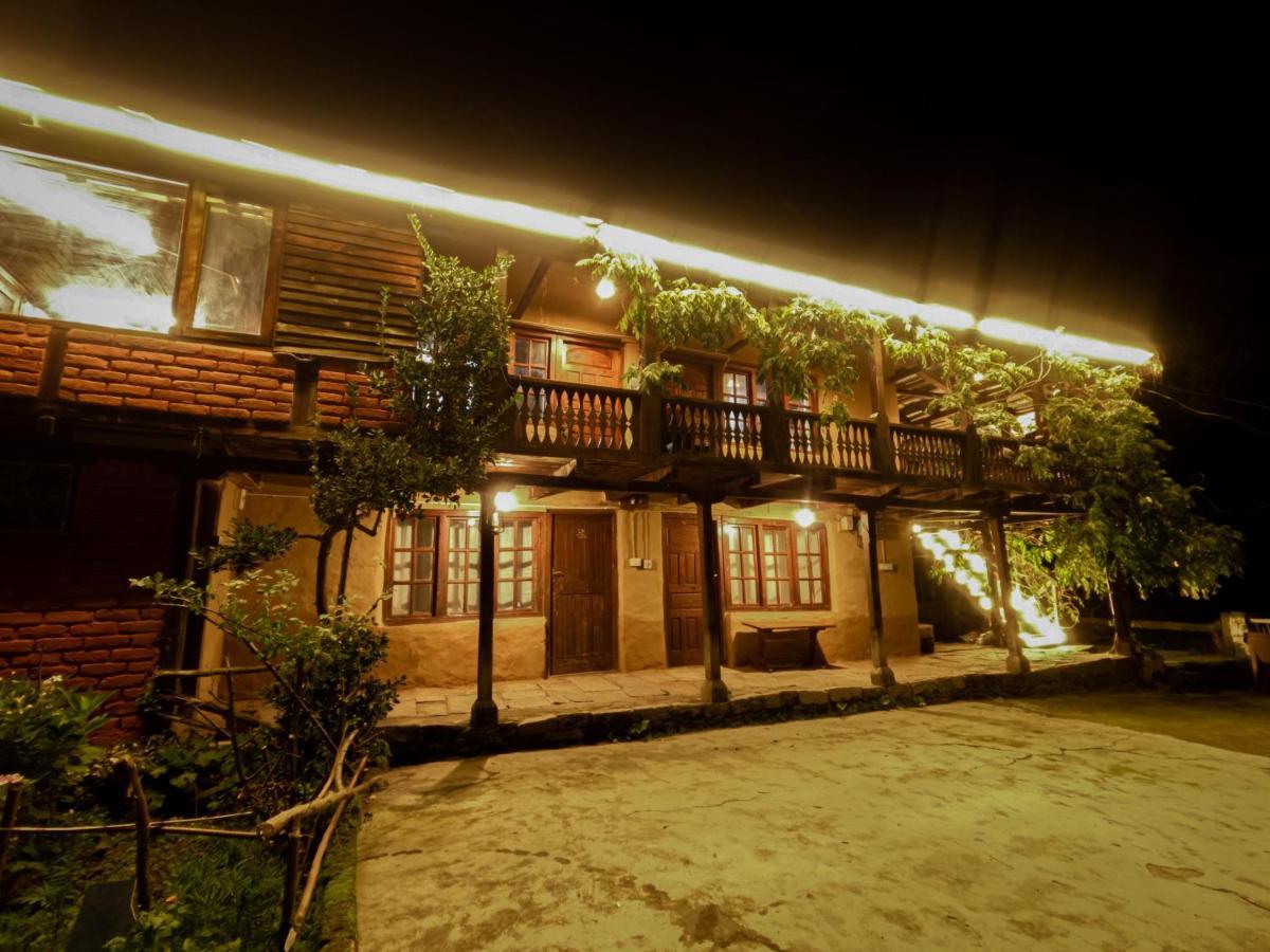 Aarya Homes Bed & Breakfast Manali (Himachal Pradesh)