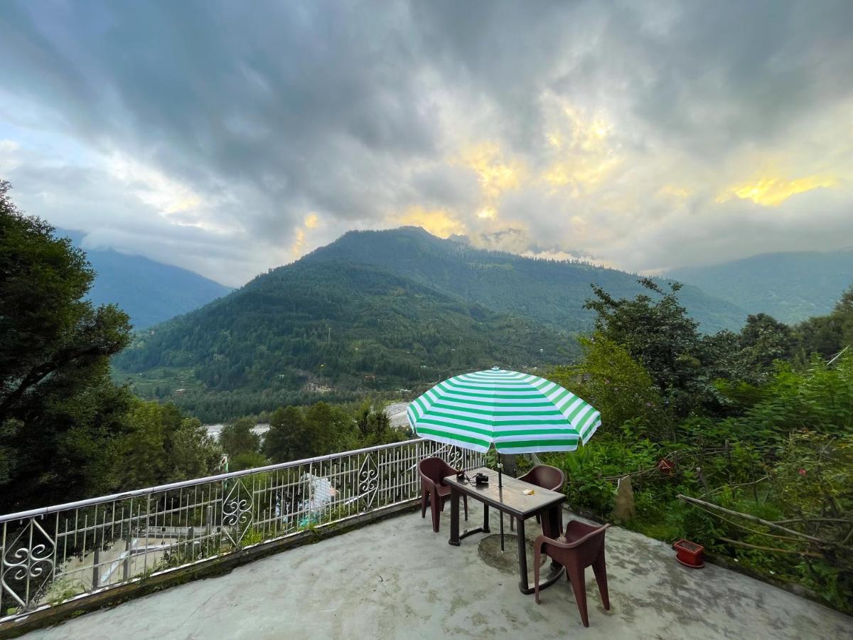 Aarya Homes * Manali (Himachal Pradesh)