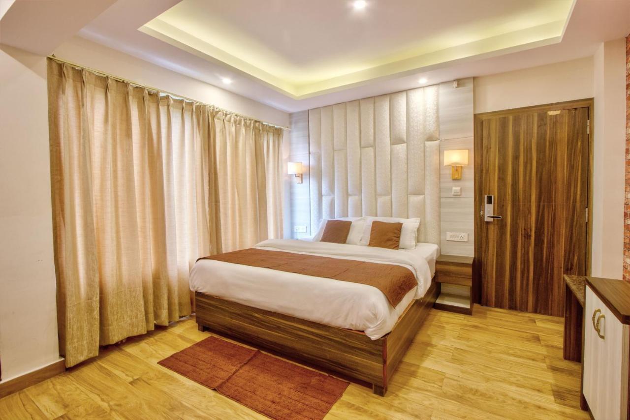 Katson Blue Hotel Manali (Himachal Pradesh)
