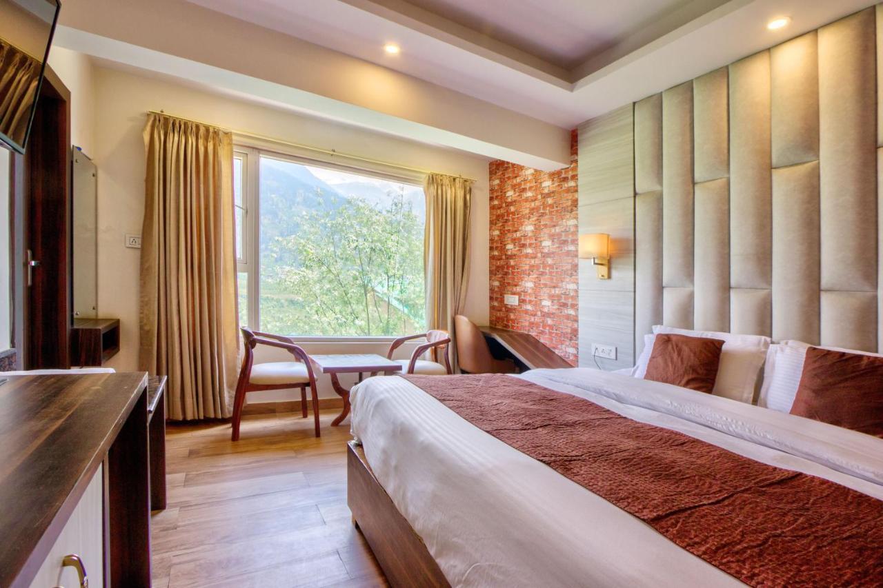 Hotel Katson Blue Manali (Himachal Pradesh)